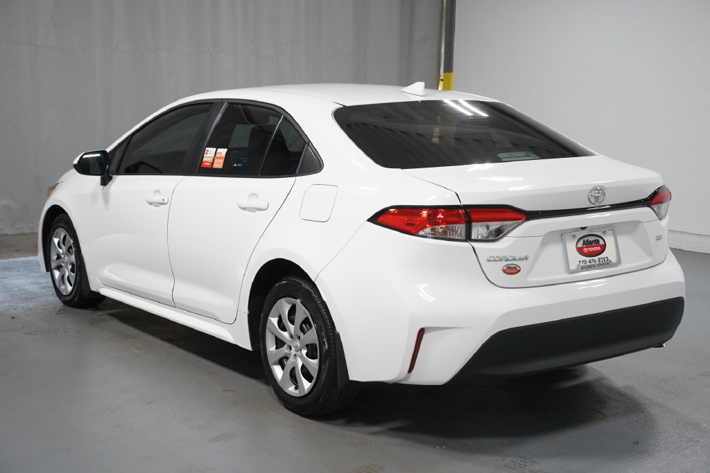 Used 2026 Toyota Corolla LE FWD image 6