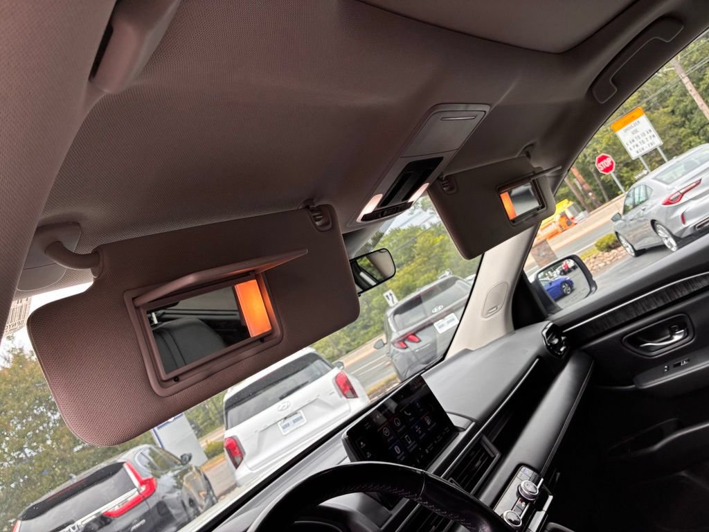 Used 2023 Honda Pilot Elite image 44