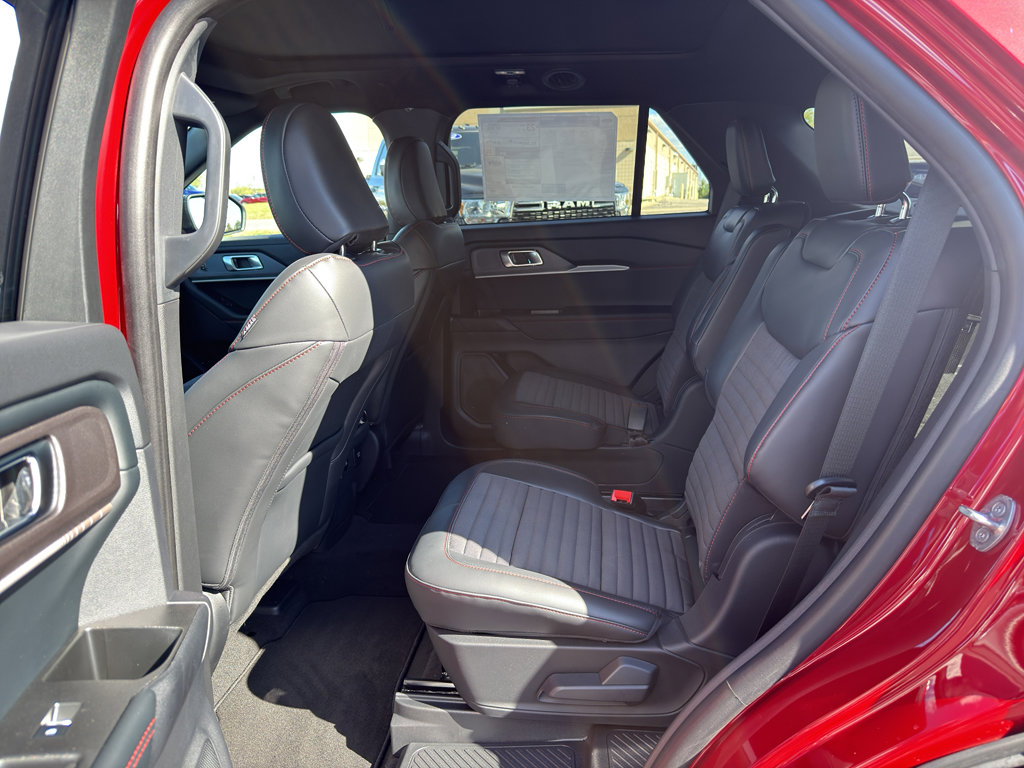 New 2025 Ford Explorer ST-Line w/ Premium Package image 22