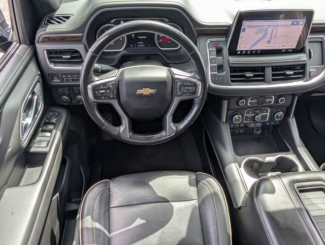 Used 2021 Chevrolet Suburban Premier w/ Premium Package image 10