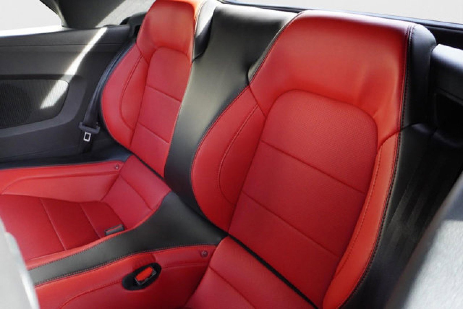 Used 2022 Ford Mustang GT Premium w/ Equipment Group 401A image 21