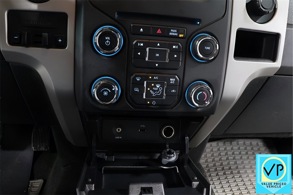 Used 2013 Ford F150 XLT w/ XLT Chrome Pkg image 9