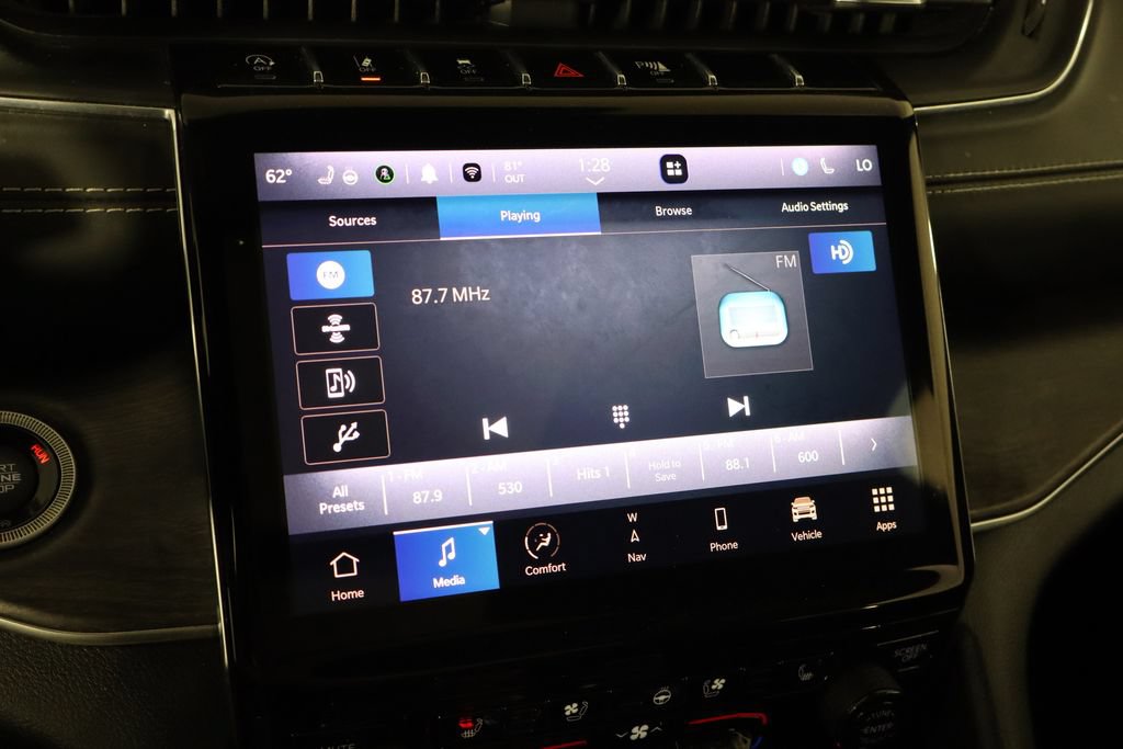 Used 2023 Jeep Grand Cherokee L Overland w/ Rear Seat Video Group I AWD/4WD image 35