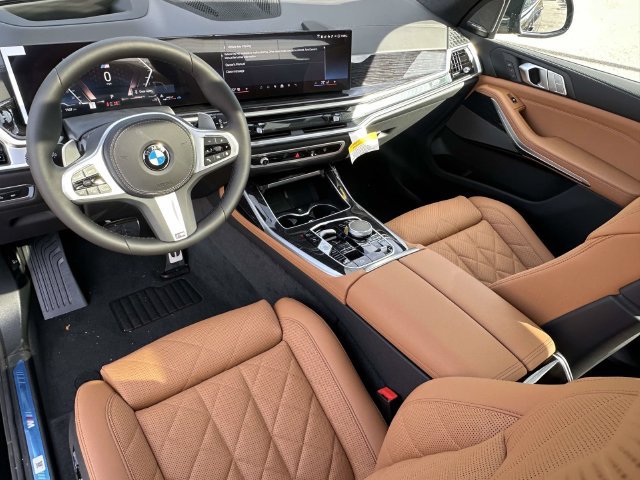 New 2027 BMW X7 xDrive40i w/ M Sport Package AWD/4WD image 11