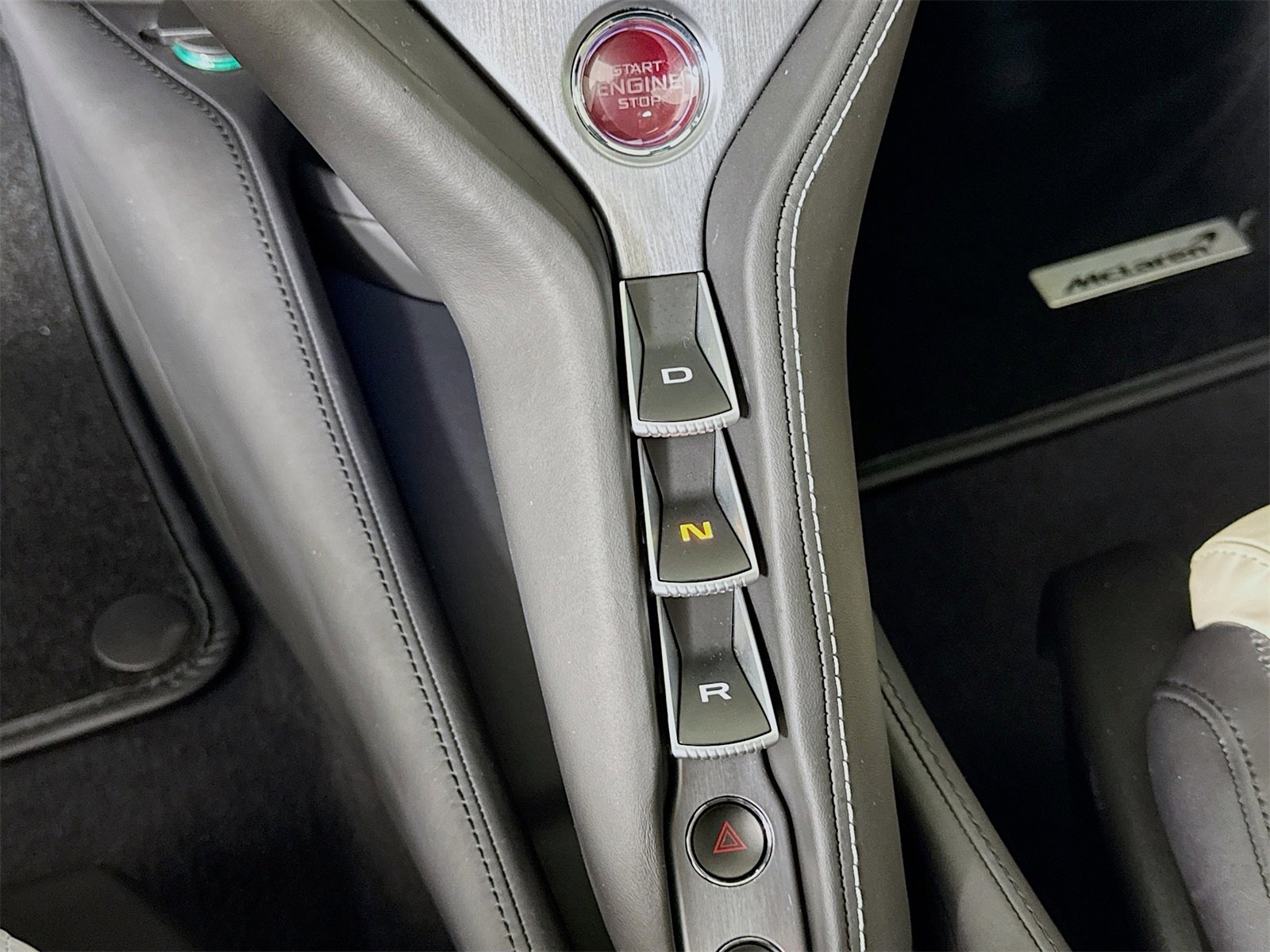 Used 2024 McLaren 750S image 14