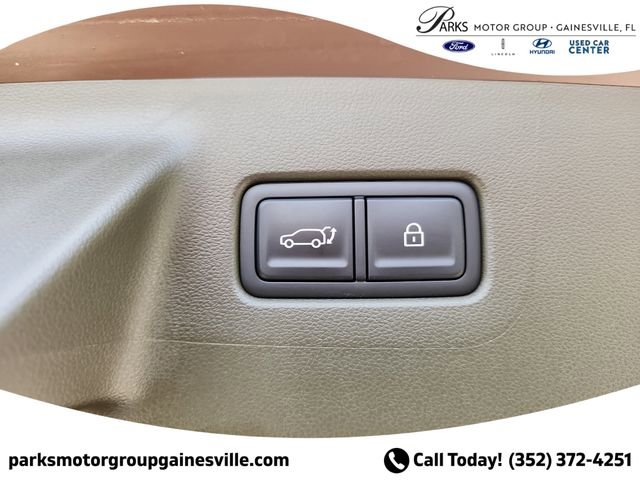 New 2024 Hyundai Santa Fe Calligraphy AWD/4WD image 9