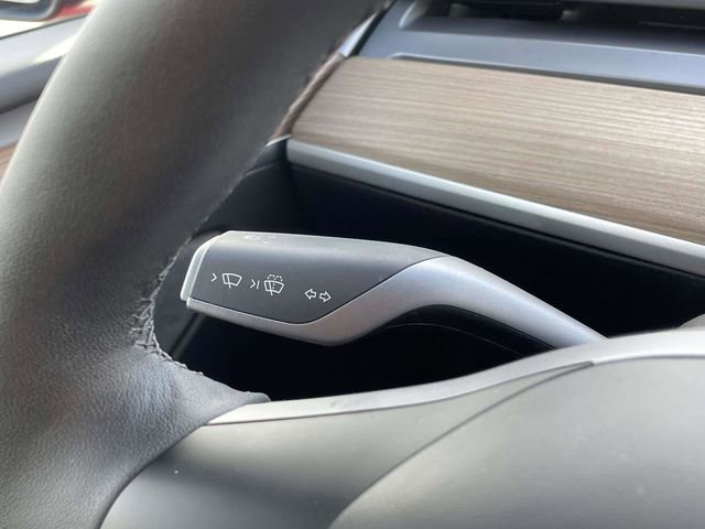 Used 2023 Tesla Model Y Long Range image 25