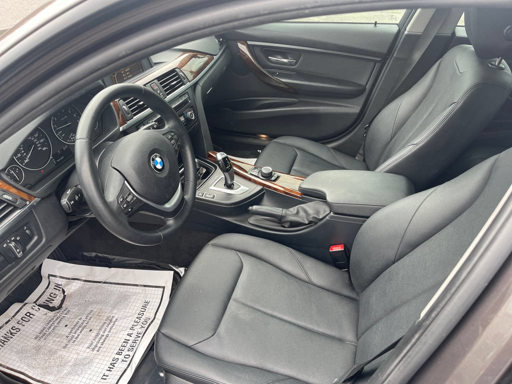 Used 2014 BMW 328i xDrive Sedan AWD/4WD image 16