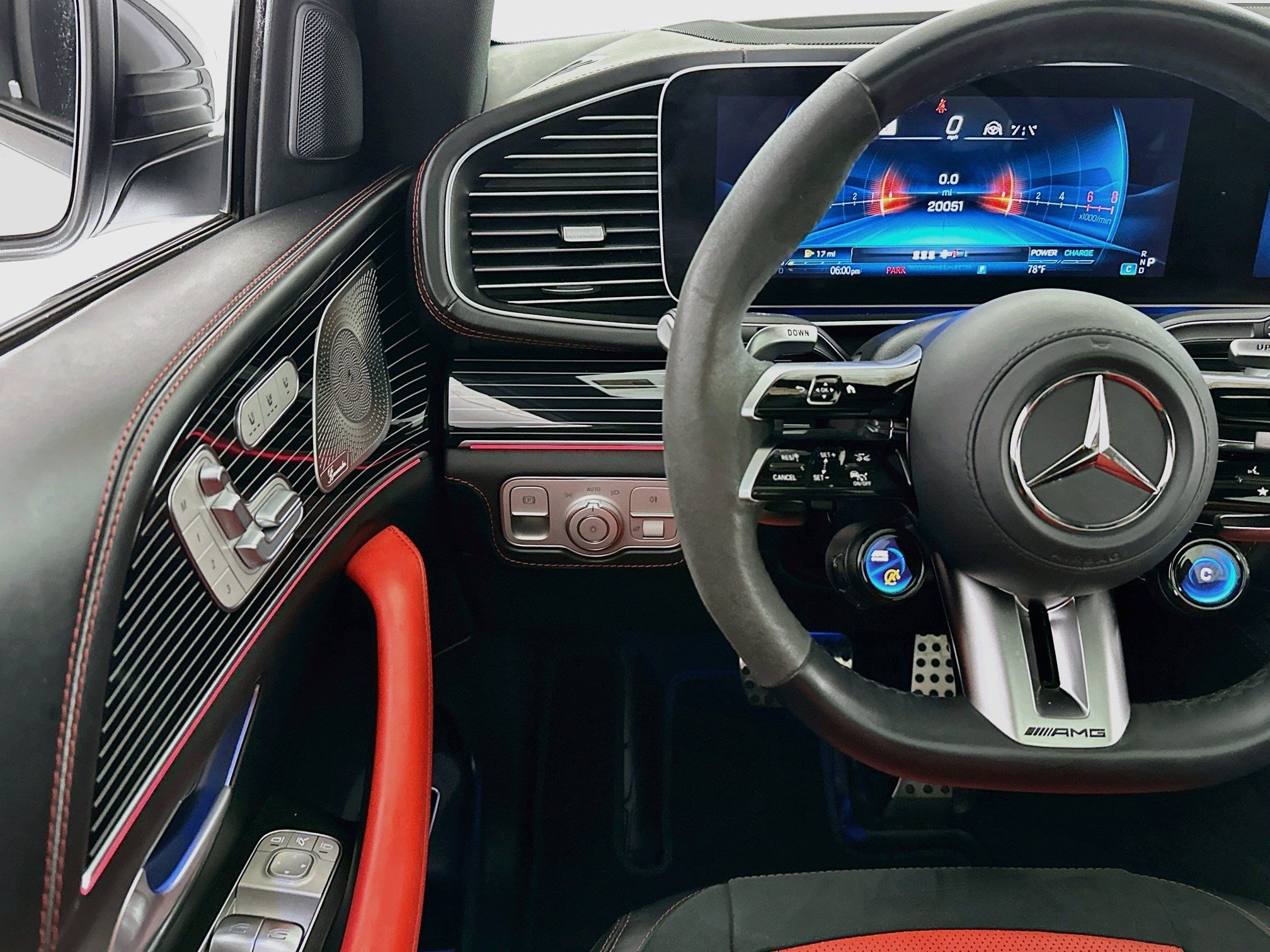 Used 2025 Mercedes-Benz GLE 53 AMG 4MATIC Coupe w/ Driver Assistance Package image 10