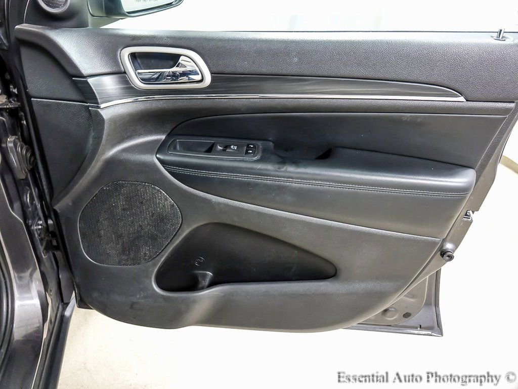 Used 2021 Jeep Grand Cherokee Limited image 26