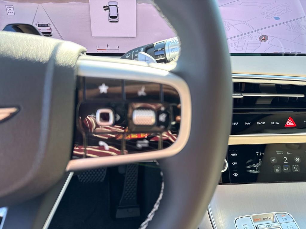 New 2026 Genesis GV70 2.5T Select AWD/4WD image 28