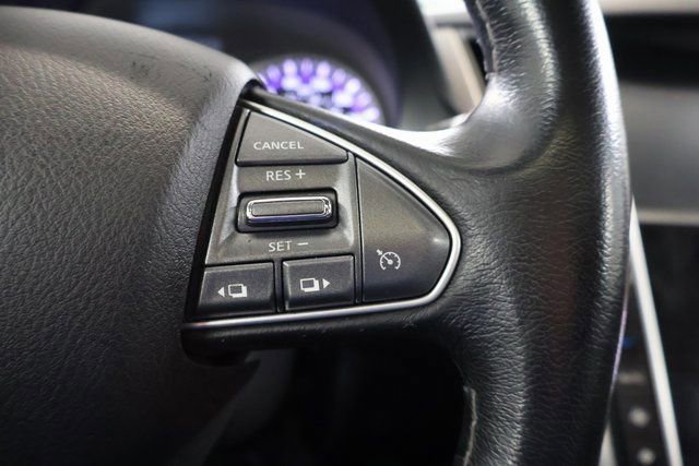 Used 2017 INFINITI Q50 Signature Edition w/ Cargo Package (L95) image 19