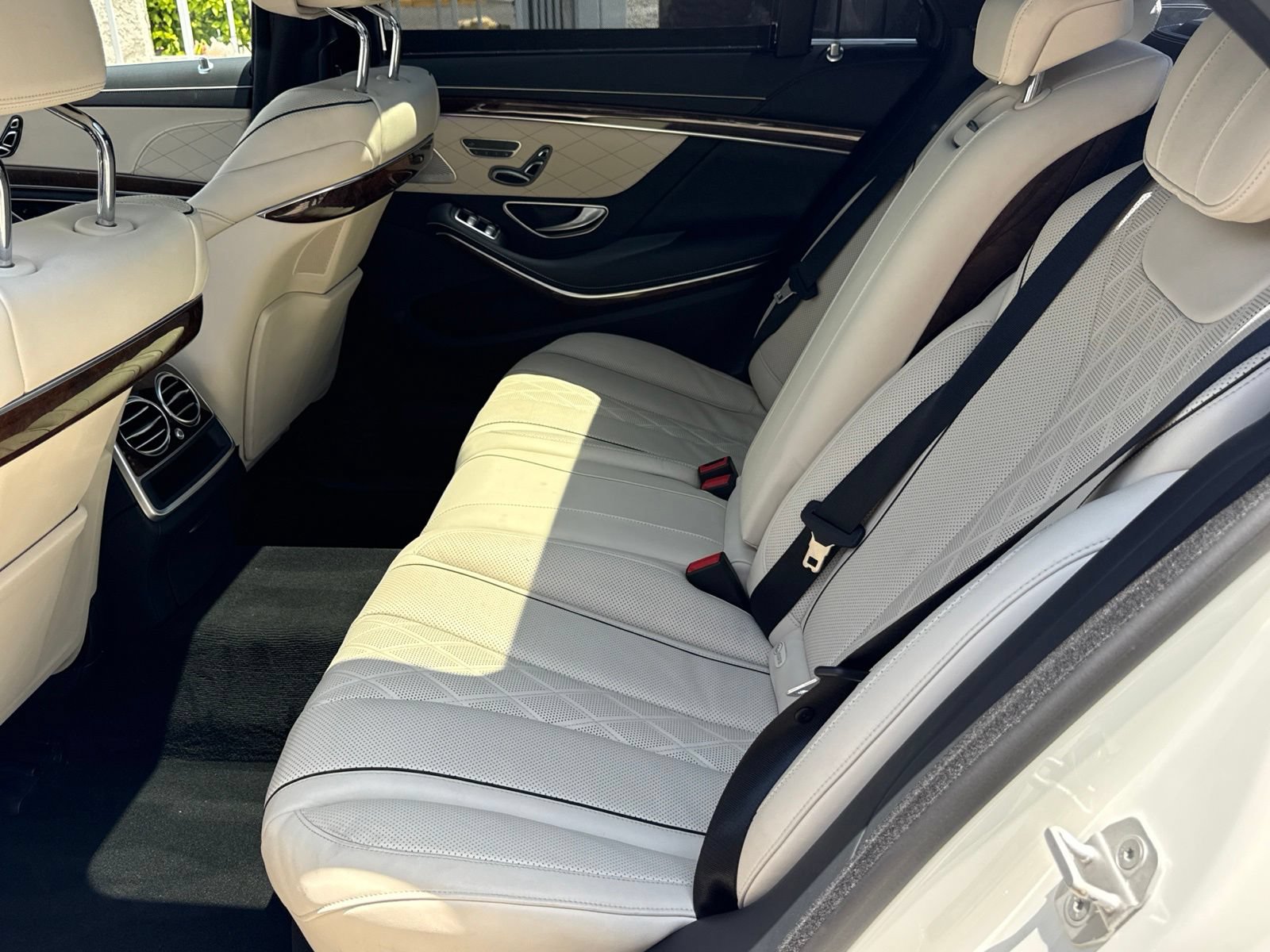 Used 2015 Mercedes-Benz S 550e Plug-In Hybrid Sedan image 39