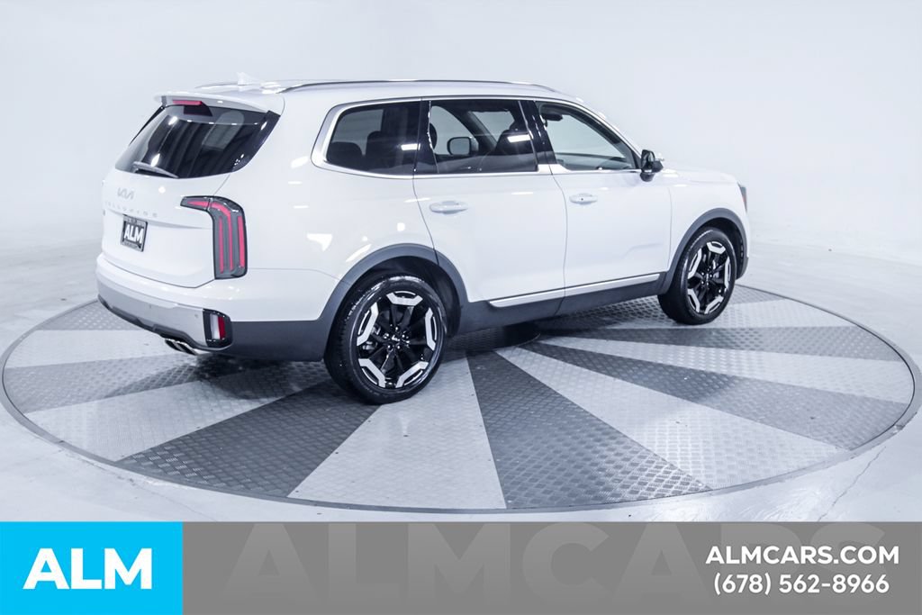 Used 2024 Kia Telluride EX FWD image 10