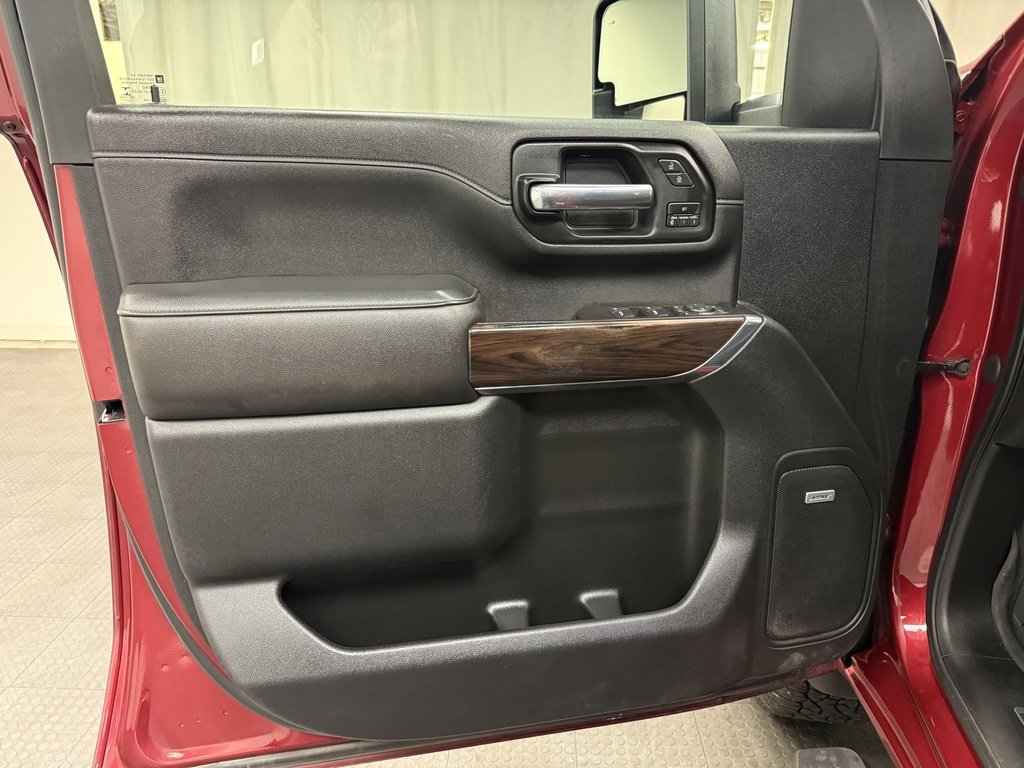 Used 2020 GMC Sierra 2500 SLT w/ SLT Premium Plus Package image 25