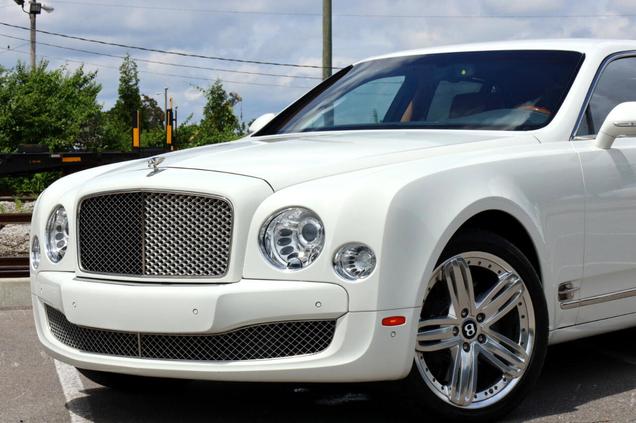 Used 2011 Bentley Mulsanne 4dr Sdn image 14