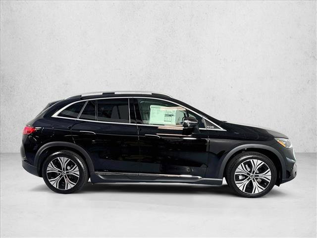 New 2027 Mercedes-Benz EQE 320 4MATIC SUV image 4