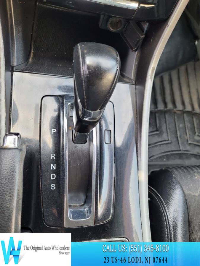 Used 2017 Honda Accord Sport image 19