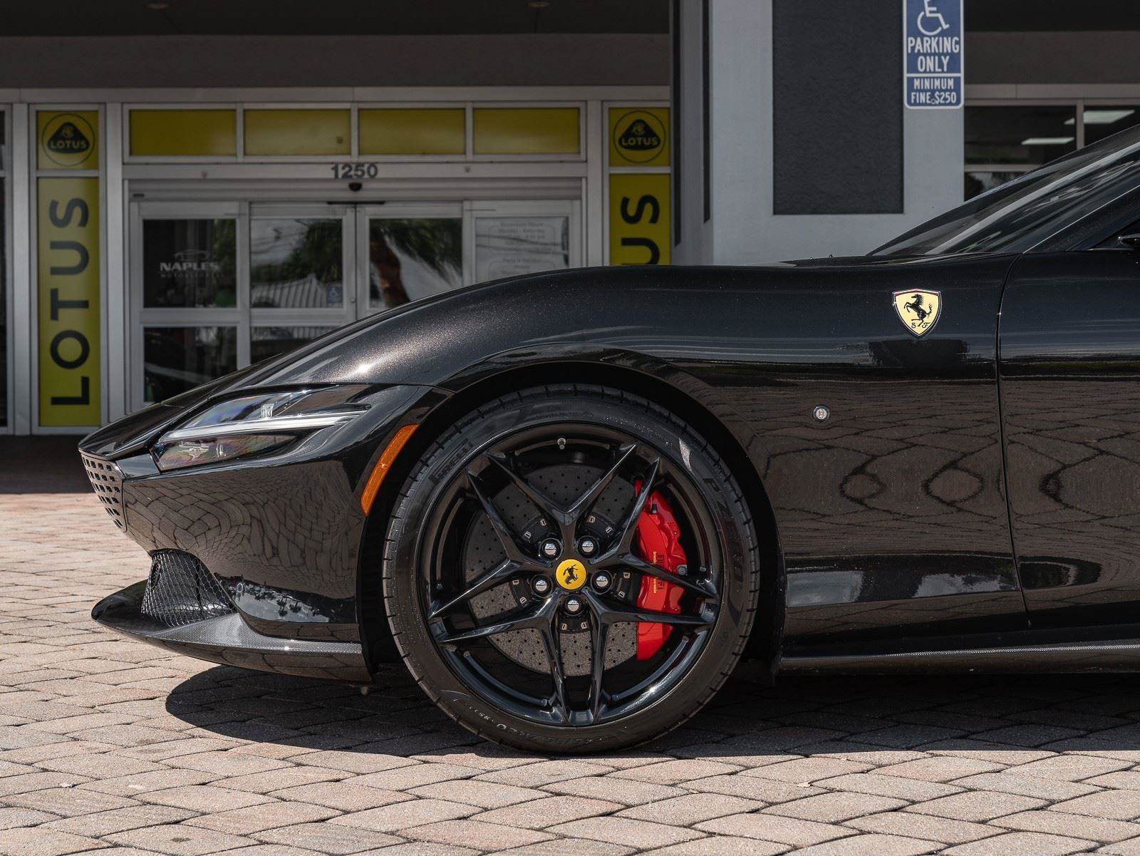 Used 2023 Ferrari Roma RWD image 10