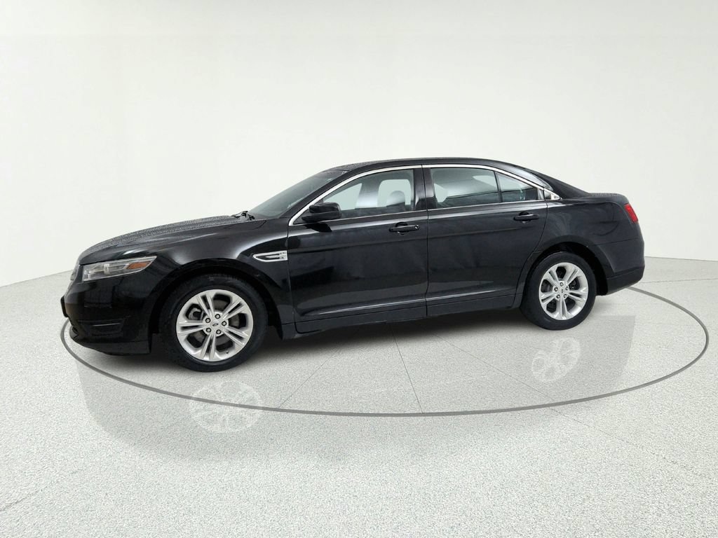 Used 2013 Ford Taurus SEL FWD image 3