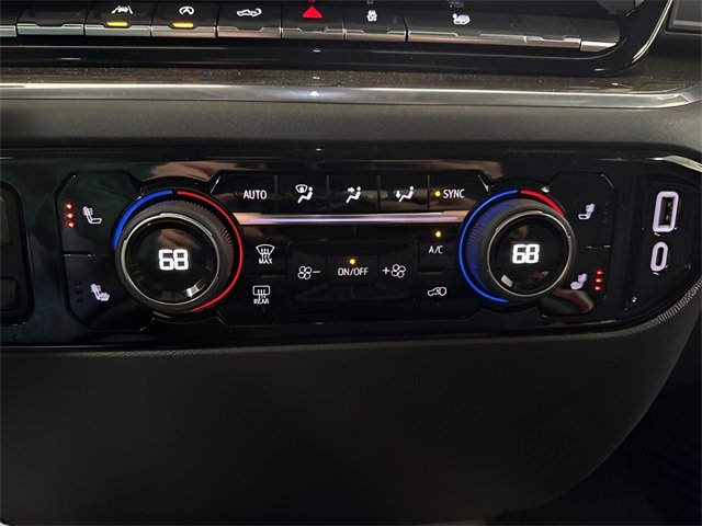 Used 2025 Chevrolet Silverado 1500 LT image 17