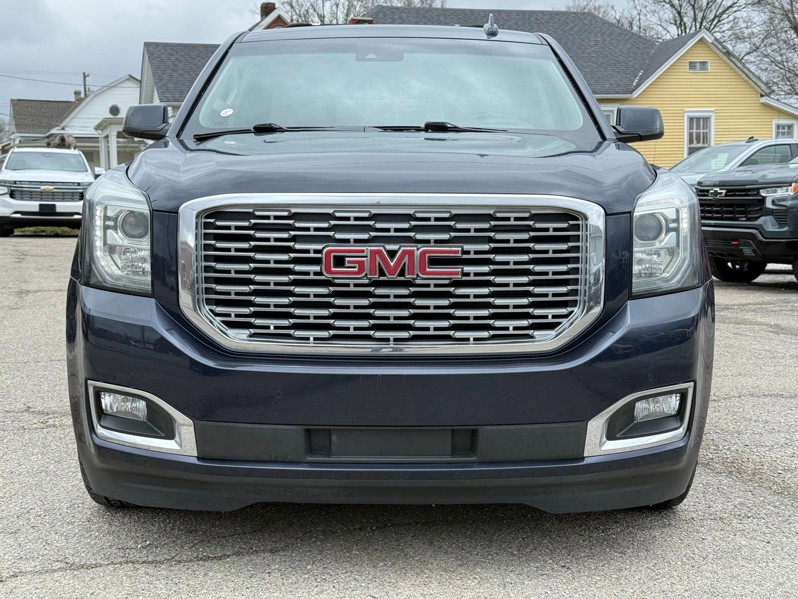 Used 2018 GMC Yukon Denali w/ Open Road Package image 10