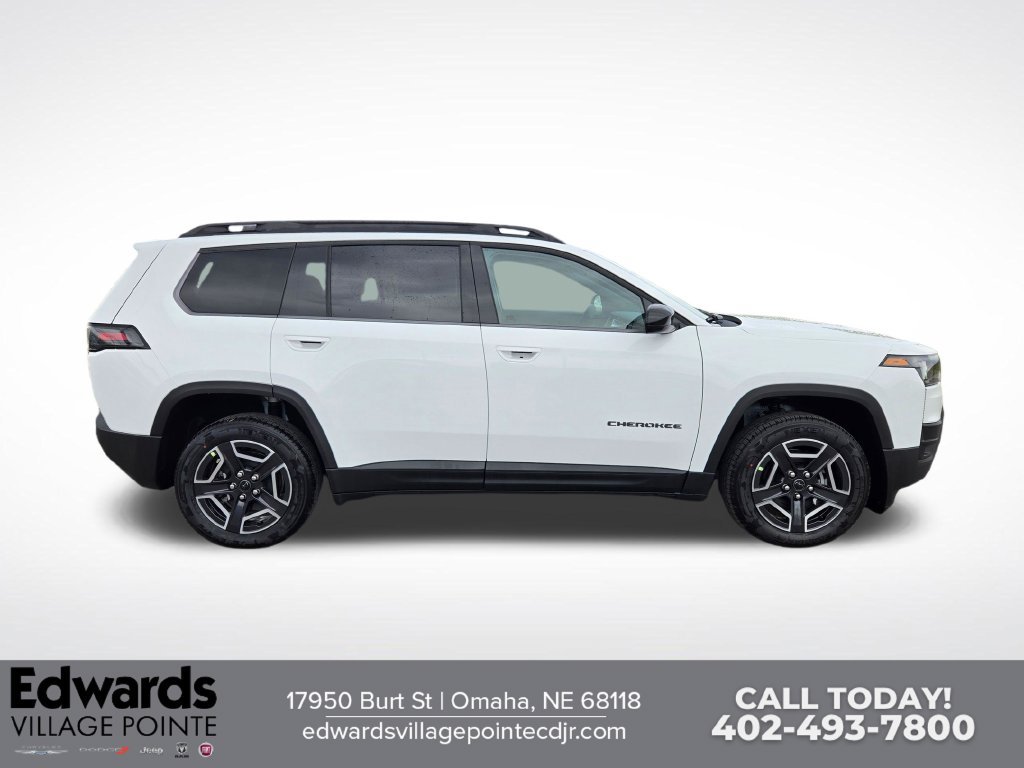 New 2026 Jeep Cherokee Laredo AWD/4WD image 2
