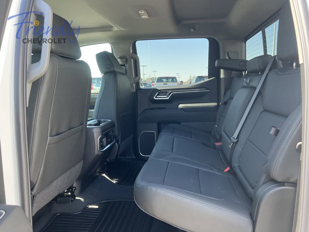 New 2026 Chevrolet Silverado 1500 LTZ w/ LTZ Premium Package AWD/4WD image 10
