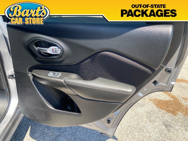 Used 2014 Jeep Cherokee Latitude FWD image 9