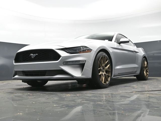 Used 2019 Ford Mustang Coupe w/ Ecoboost Performance Package image 31