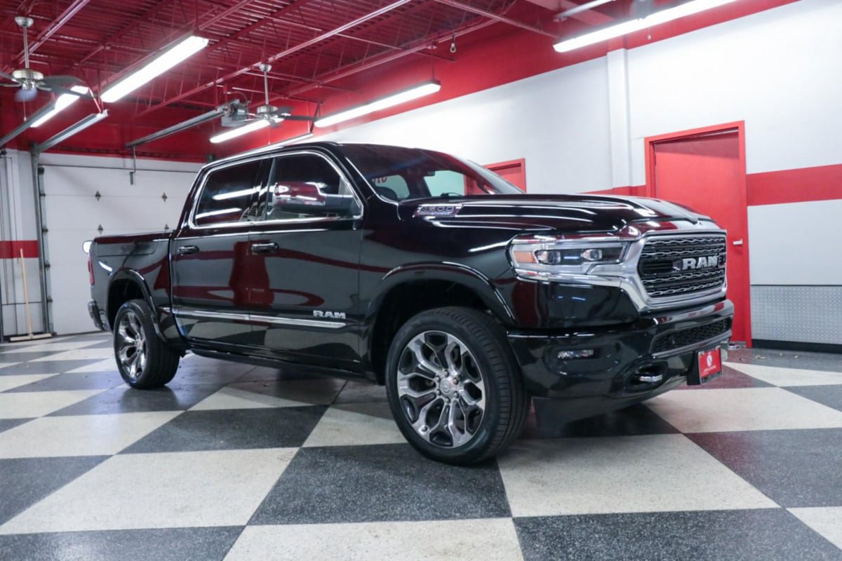 Used 2024 RAM 1500 Limited AWD/4WD image 36
