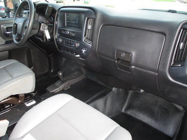 Used 2016 Chevrolet Silverado 3500 W/T w/ WT Fleet Convenience Package AWD/4WD image 22