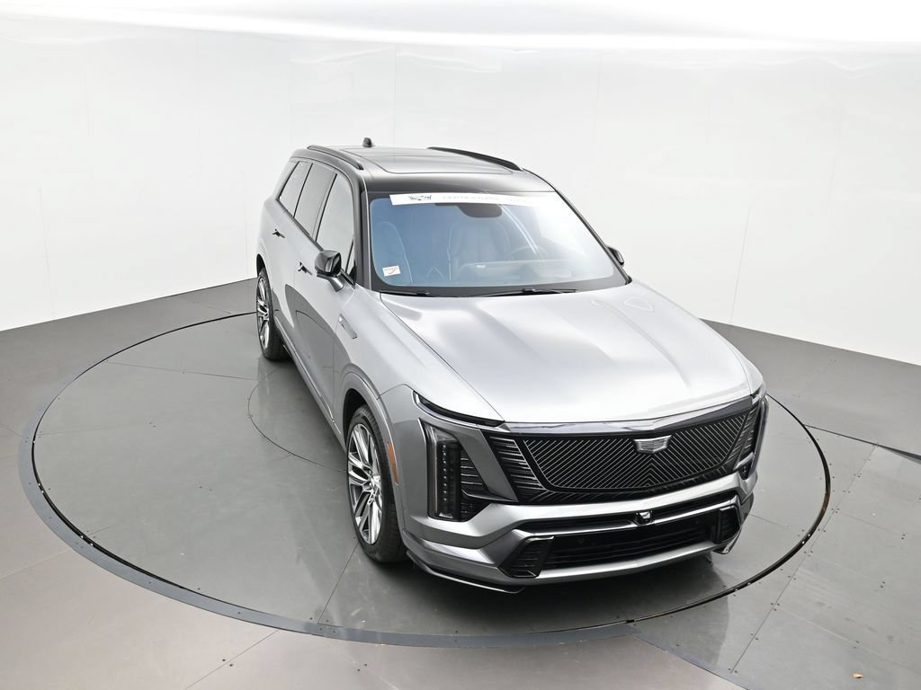 Used 2026 Cadillac Vistiq Platinum w/ LPO, Floor Liner Package AWD/4WD image 38