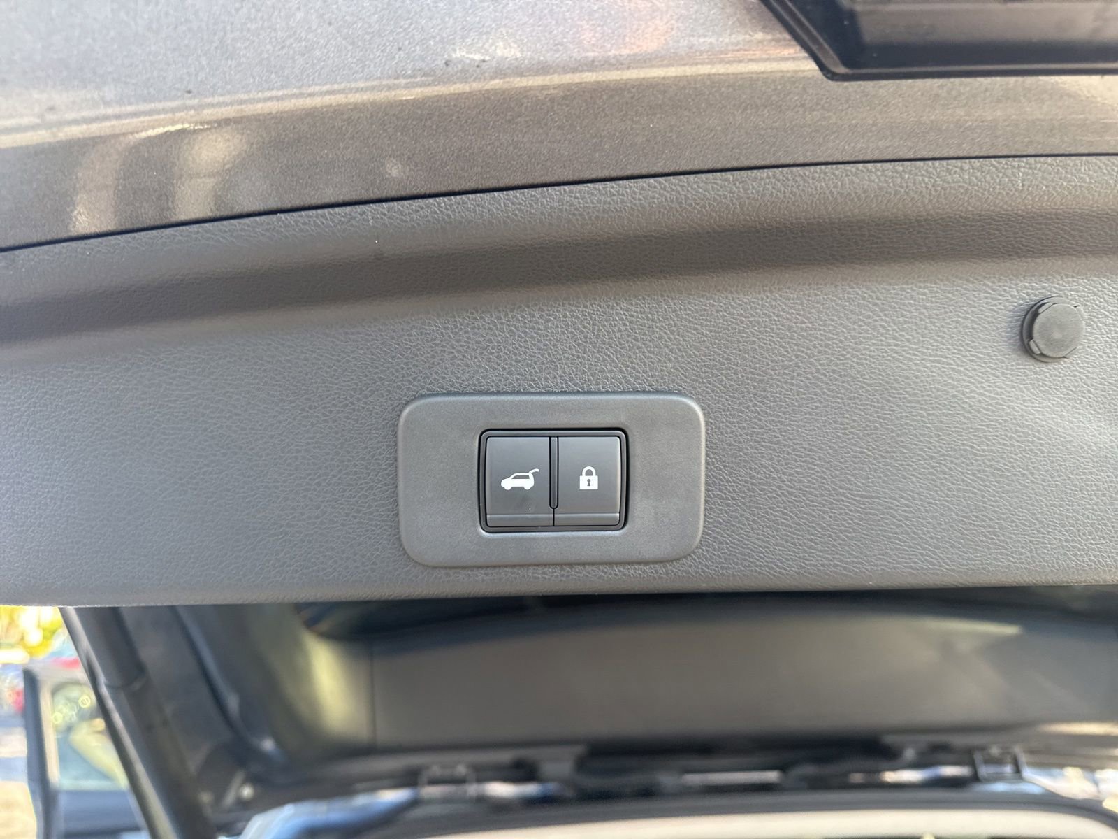 Certified 2025 Nissan Murano SL image 30