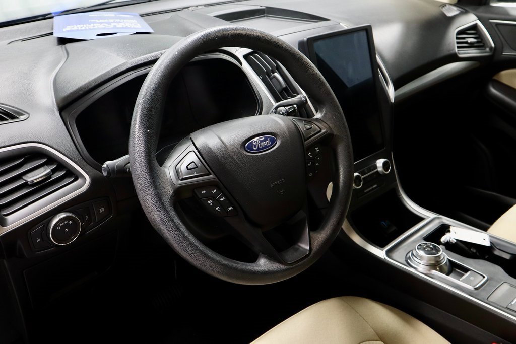 Certified 2022 Ford Edge SE image 25