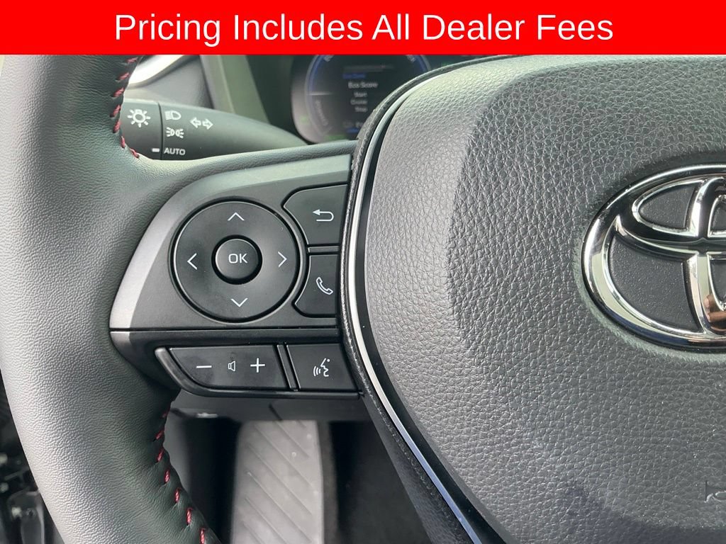 Used 2025 Toyota RAV4 XSE w/ Weather Package AWD/4WD image 14