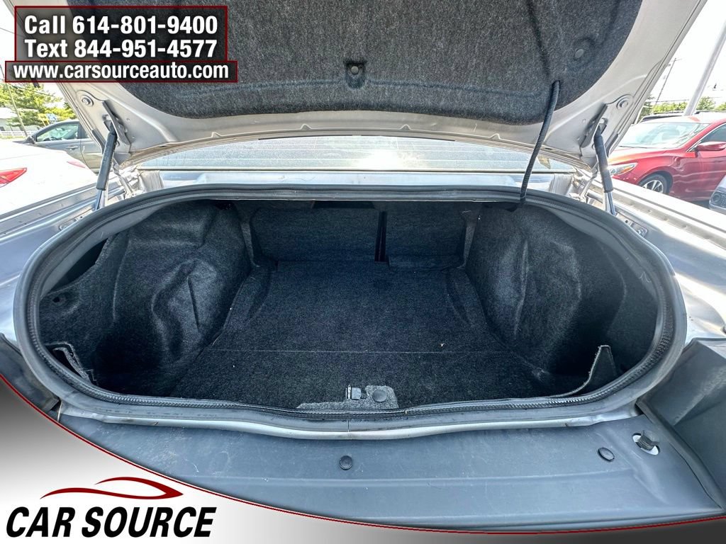 Used 2016 Dodge Challenger SXT w/ Blacktop Package RWD image 22
