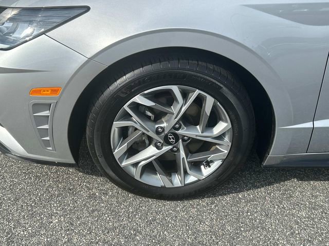 Used 2023 Hyundai Sonata SEL w/ Cargo Package image 9