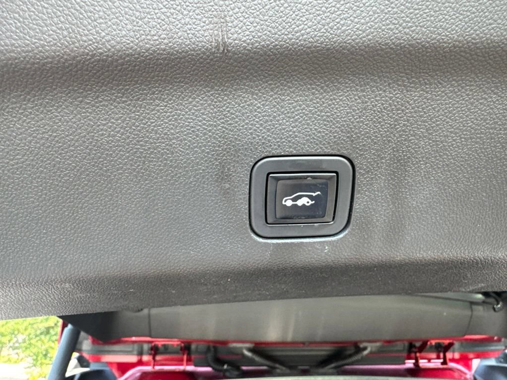Used 2021 Chevrolet Tahoe RST RWD image 6