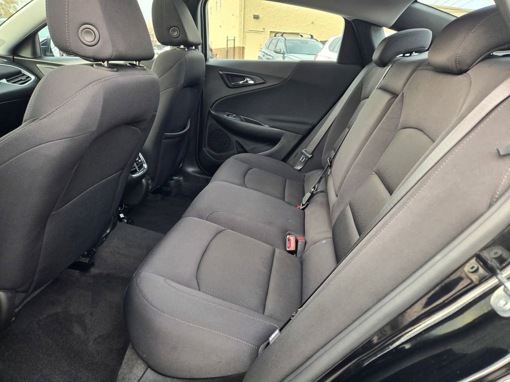 Used 2024 Chevrolet Malibu LT image 23