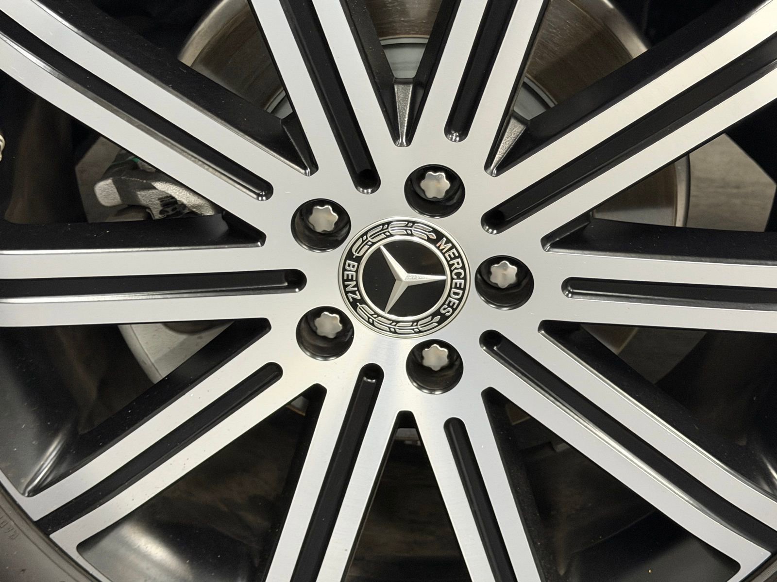 Certified 2025 Mercedes-Benz GLE 350 4MATIC image 18