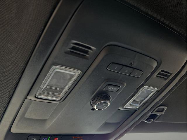 Used 2024 Chevrolet Tahoe LT RWD image 27