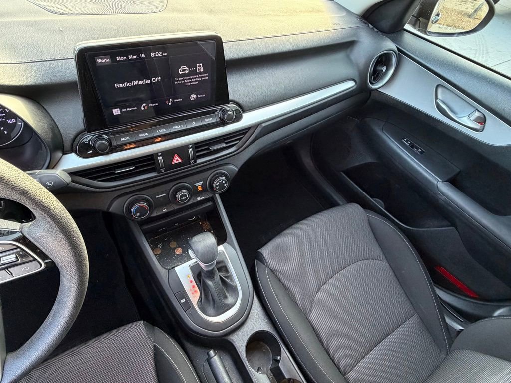 Used 2023 Kia Forte LXS image 18