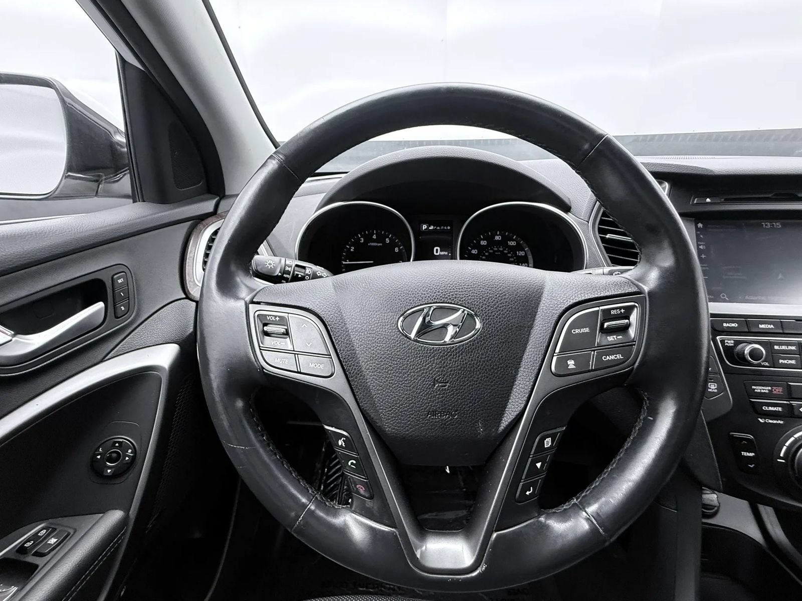 Used 2018 Hyundai Santa Fe Sport w/ 2.0T Ultimate Tech Package 05 AWD/4WD image 40