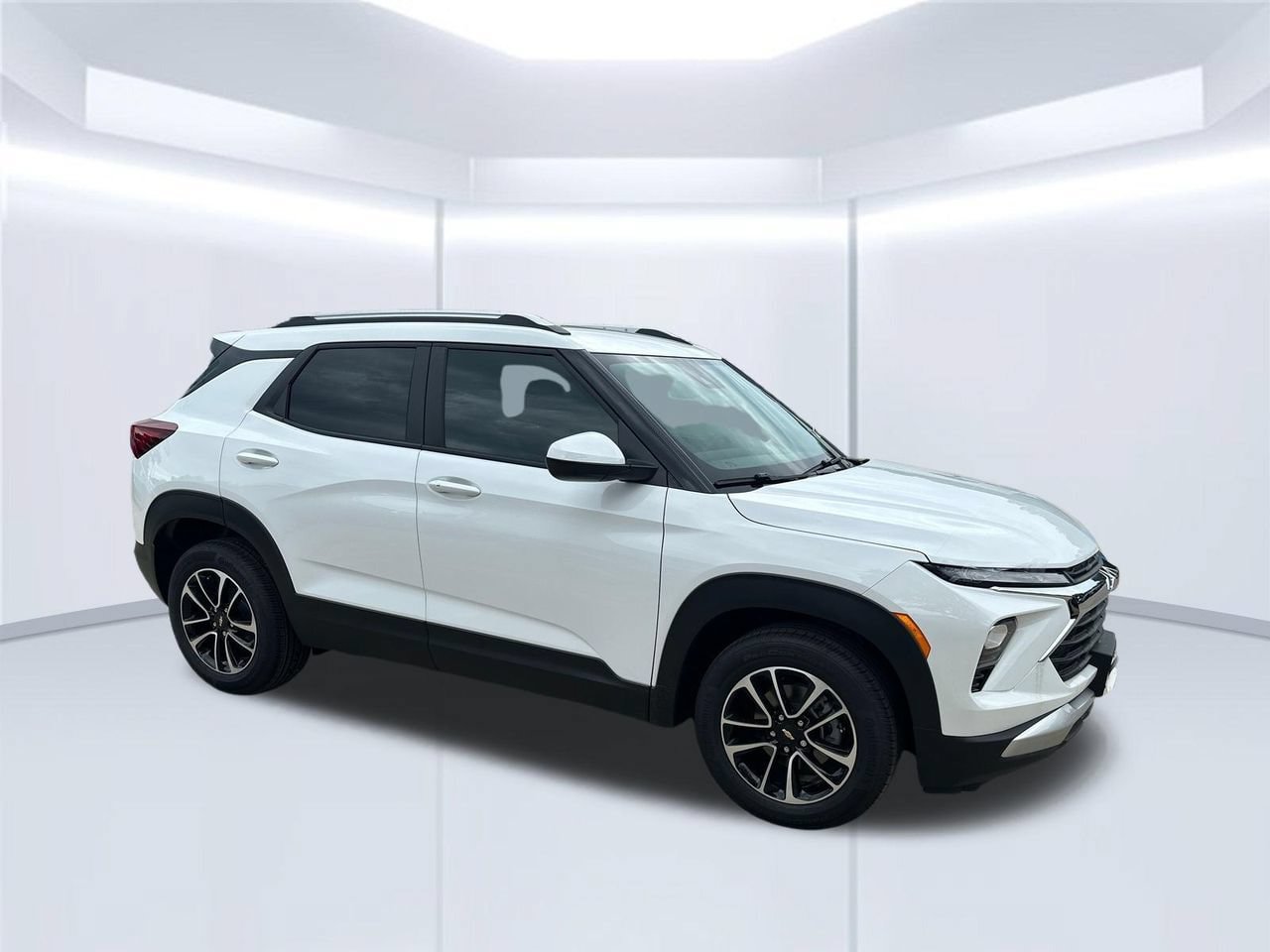 New 2026 Chevrolet TrailBlazer LT w/ Convenience Package FWD image 8