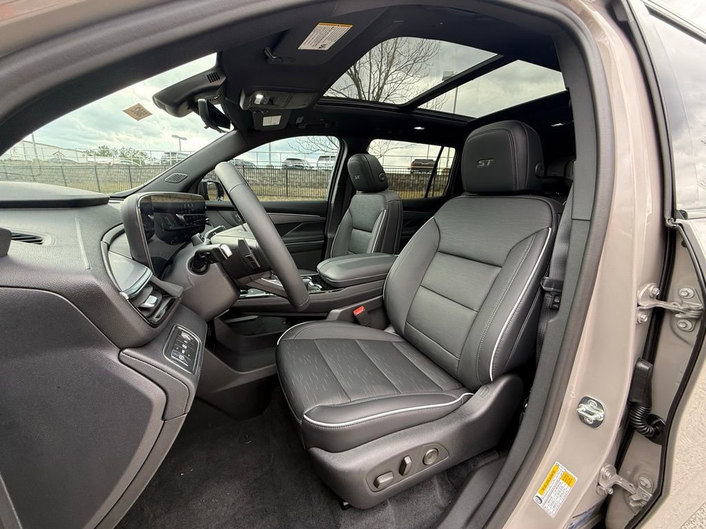 New 2026 Buick Enclave Sport Touring w/ Super Cruise Package FWD image 5