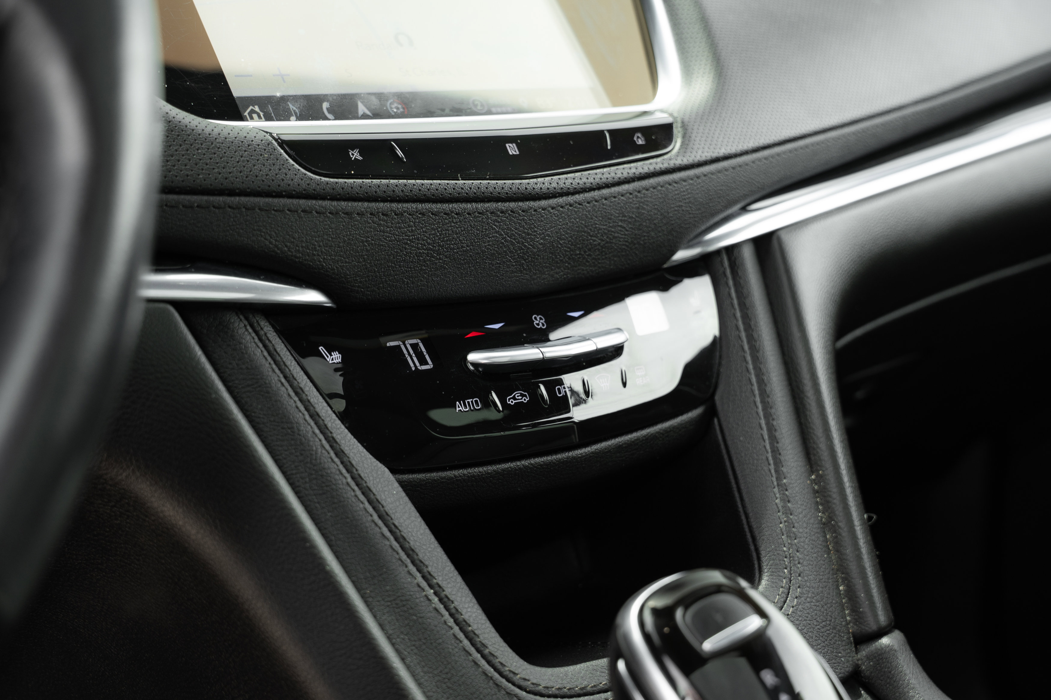 Used 2021 Cadillac XT5 Premium Luxury AWD/4WD image 13