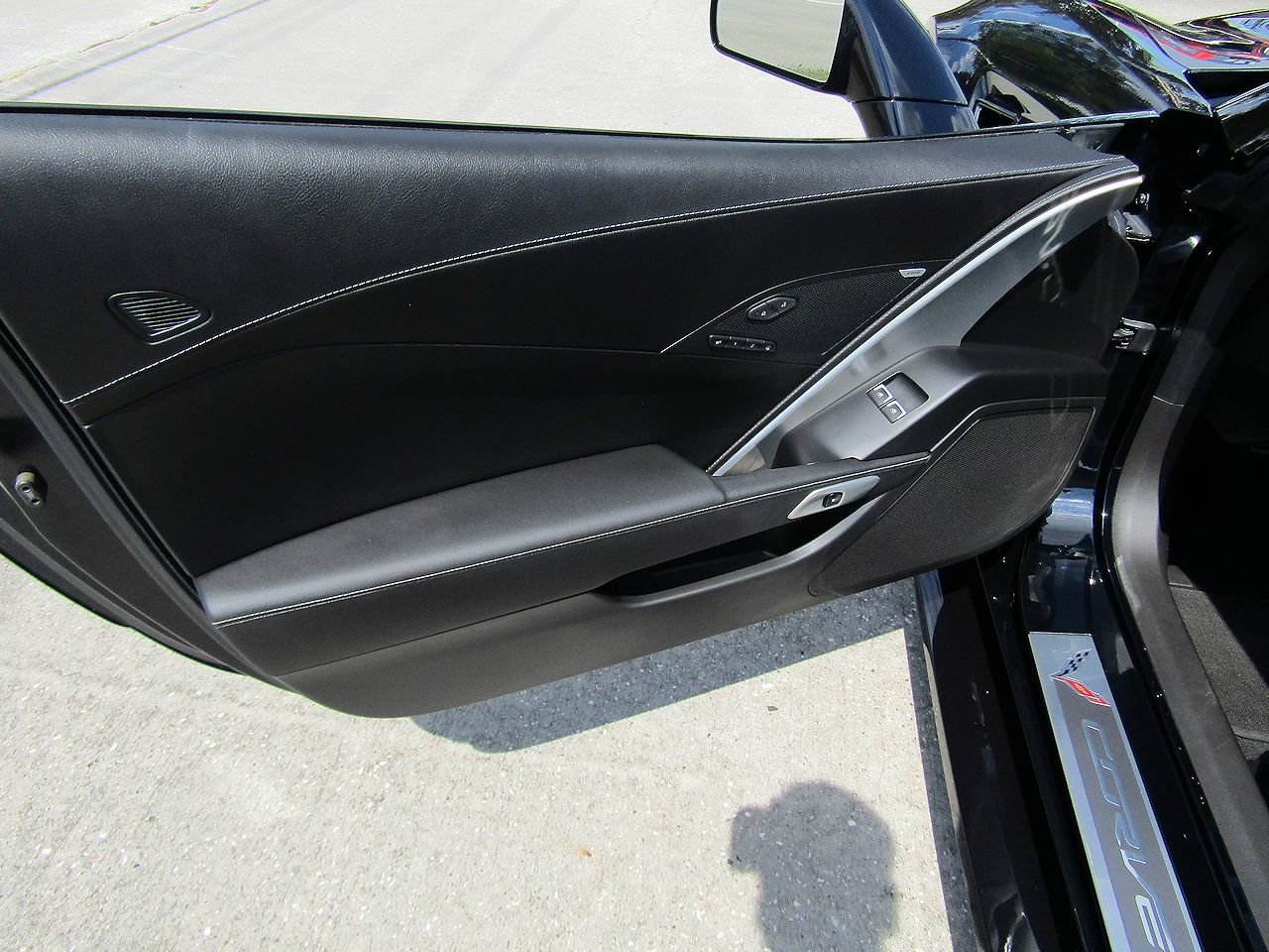 Used 2017 Chevrolet Corvette Grand Sport RWD image 11