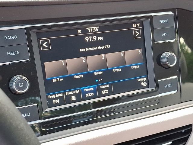 Certified 2023 Volkswagen Jetta SE image 24