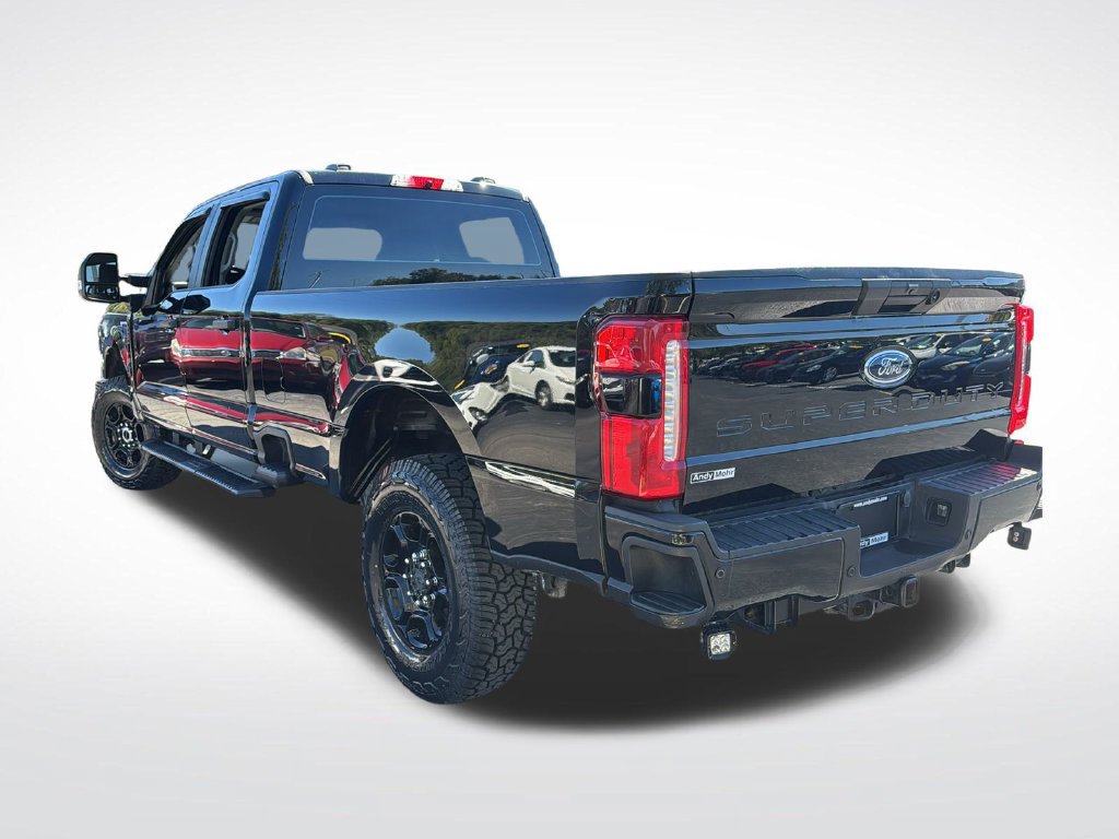 Used 2024 Ford F250 XL w/ STX Appearance Package AWD/4WD image 5